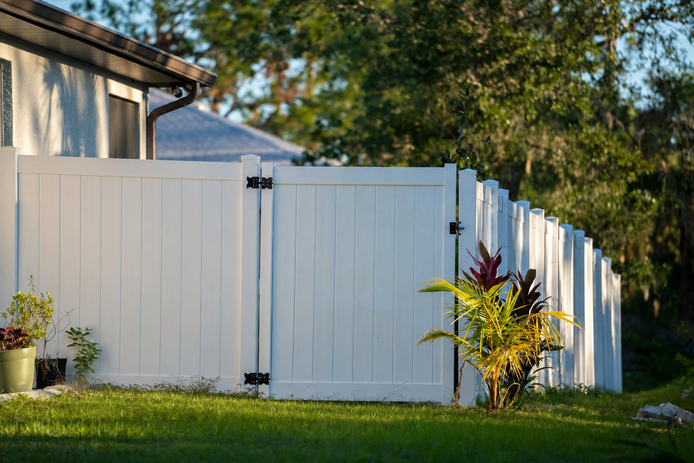 Privacy fence installation